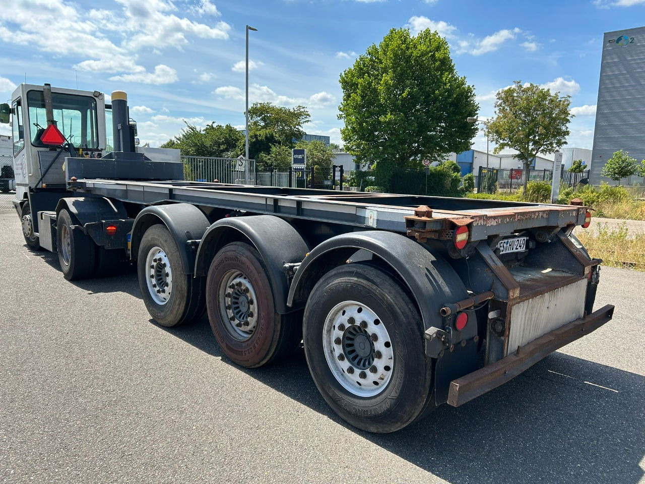 Mafa 20 ft tipping chassis / disc brakes / lifting axle / alcoa wheels / - Semirremolque portacontenedore/ Intercambiable: foto 5 Mafa 20 ft tipping chassis / disc brakes / lifting axle / alcoa wheels / - Semirremolque portacontenedore/ Intercambiable: foto 5