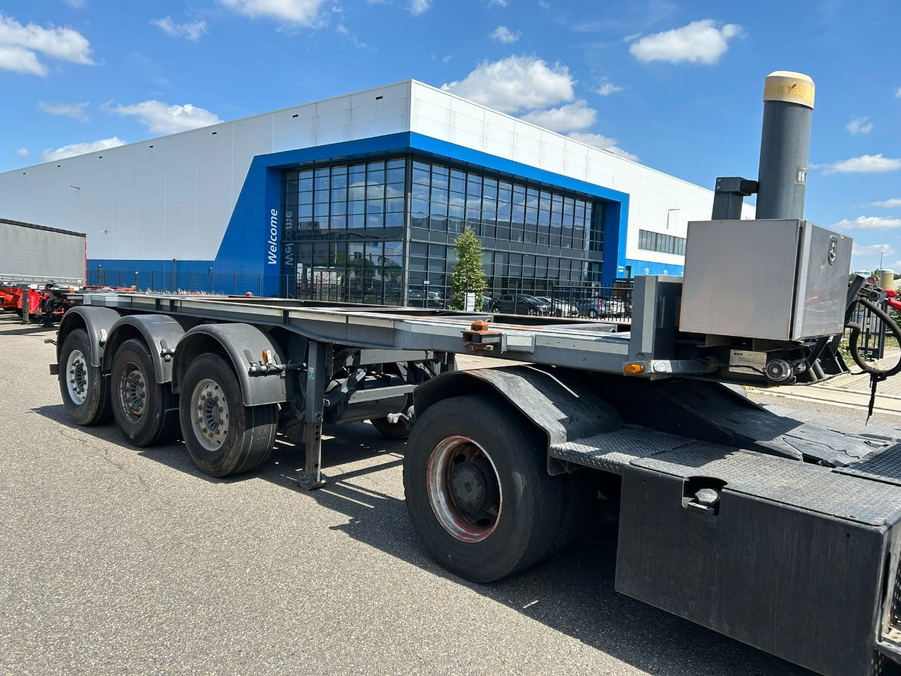 Mafa 20 ft tipping chassis / disc brakes / lifting axle / alcoa wheels / - Semirremolque portacontenedore/ Intercambiable: foto 2 Mafa 20 ft tipping chassis / disc brakes / lifting axle / alcoa wheels / - Semirremolque portacontenedore/ Intercambiable: foto 2