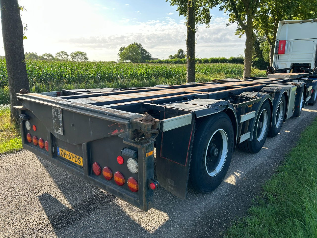 Nooteboom D-tec CT-53-04D combi chassis gvw 53000 kg - Semirremolque portacontenedore/ Intercambiable: foto 4 Nooteboom D-tec CT-53-04D combi chassis gvw 53000 kg - Semirremolque portacontenedore/ Intercambiable: foto 4