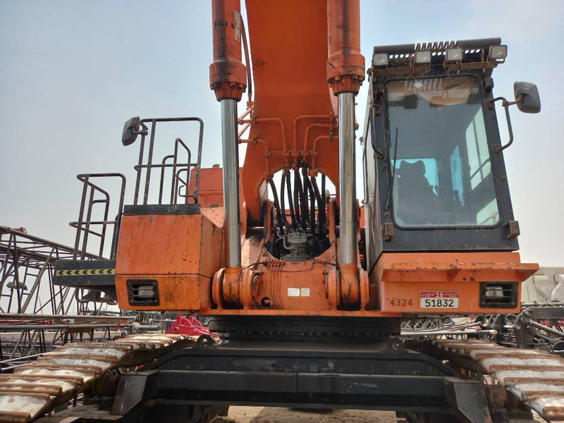 Hitachi EX1200-6 LR 28m (Abu Dhabi) - Excavadora: foto 5 Hitachi EX1200-6 LR 28m (Abu Dhabi) - Excavadora: foto 5