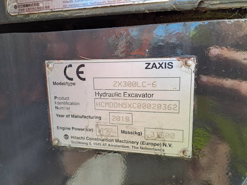 Excavadora de cadenas Hitachi ZX 300 LC-6: foto 10