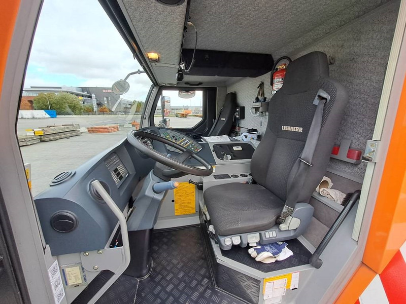 Grúa todo terreno Liebherr LTM 1200-5.1: foto 17