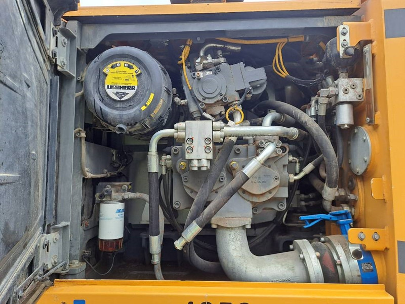 Excavadora de cadenas Liebherr R 946: foto 18