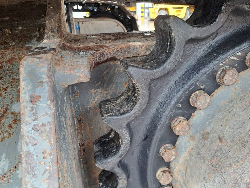 Excavadora de cadenas Liebherr R 946: foto 13