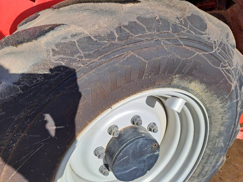 Manitou MT 1440 - Manipulador telescópico: foto 5 Manitou MT 1440 - Manipulador telescópico: foto 5