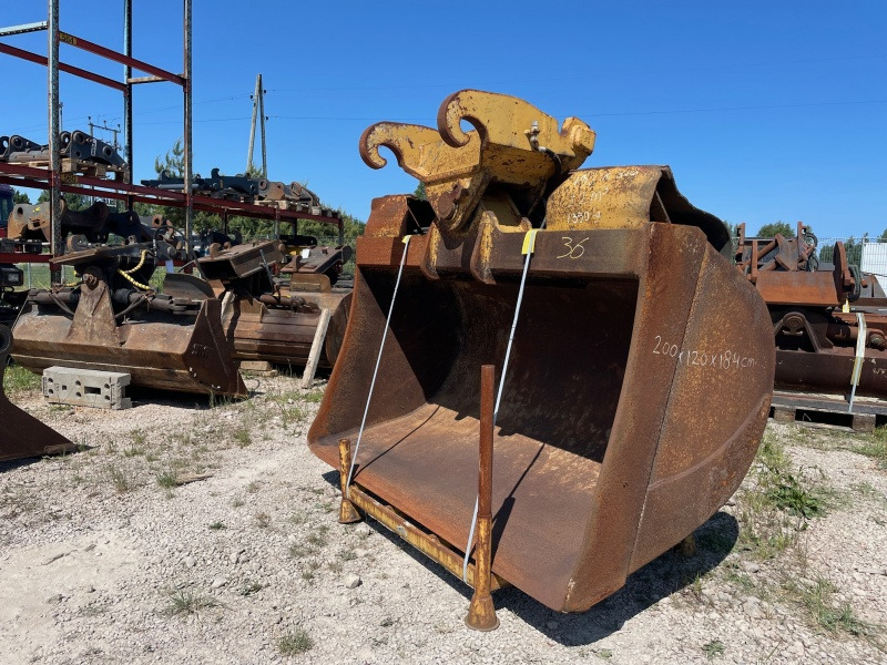 CW40 2000mm - Cazo para excavadora: foto 3 CW40 2000mm - Cazo para excavadora: foto 3