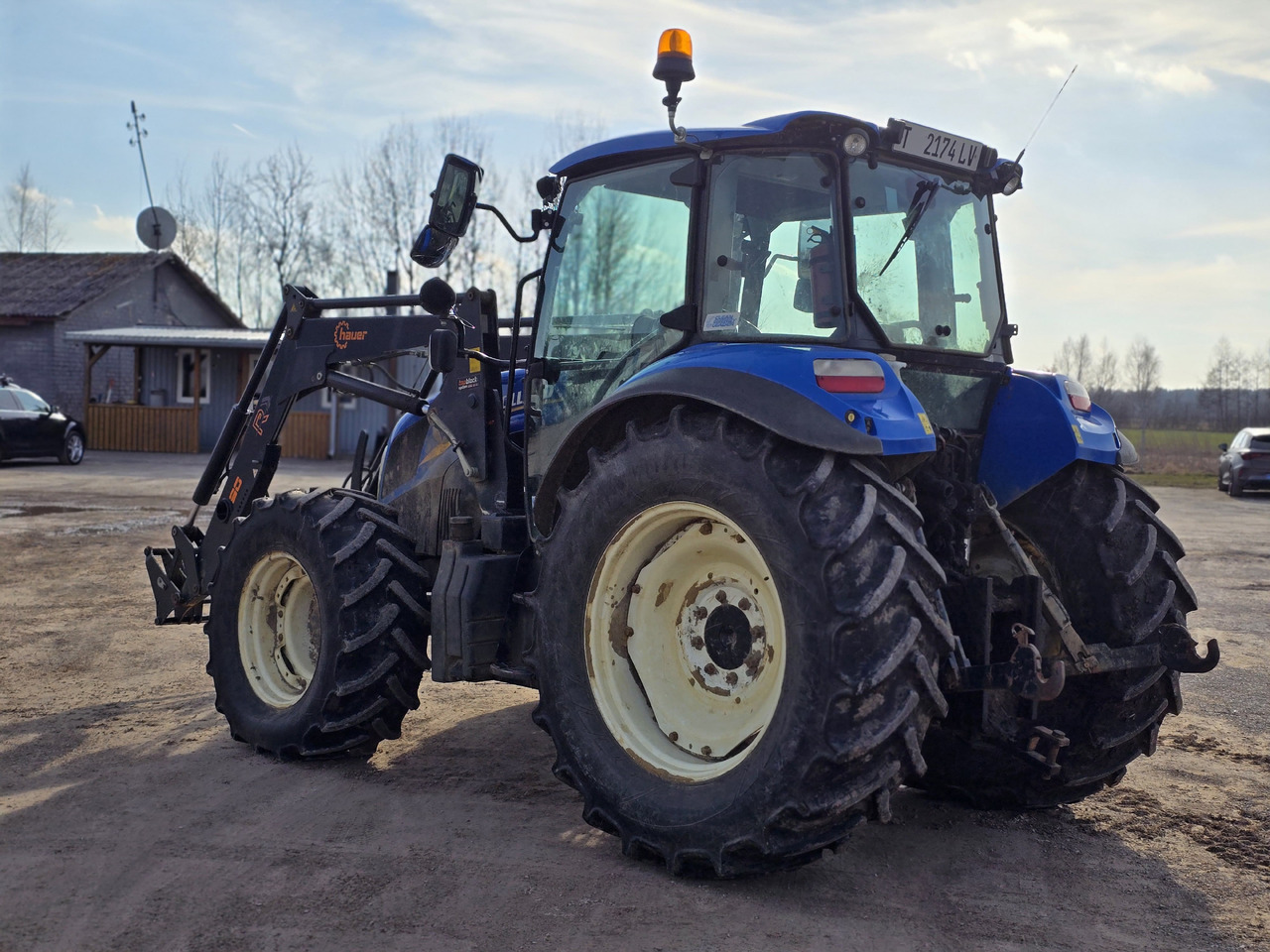 New Holland T5.115 - Tractor: foto 5 New Holland T5.115 - Tractor: foto 5