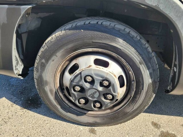 IVECO Daily 35C16H3.0 Kastenaufbau + Kran... - Furgón: foto 4 IVECO Daily 35C16H3.0 Kastenaufbau + Kran... - Furgón: foto 4