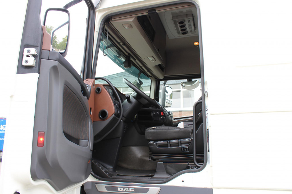 Daf XF 480 SC Retarder Standklima Kühlbox 2 Tanks - Cabeza tractora: foto 3 Daf XF 480 SC Retarder Standklima Kühlbox 2 Tanks - Cabeza tractora: foto 3