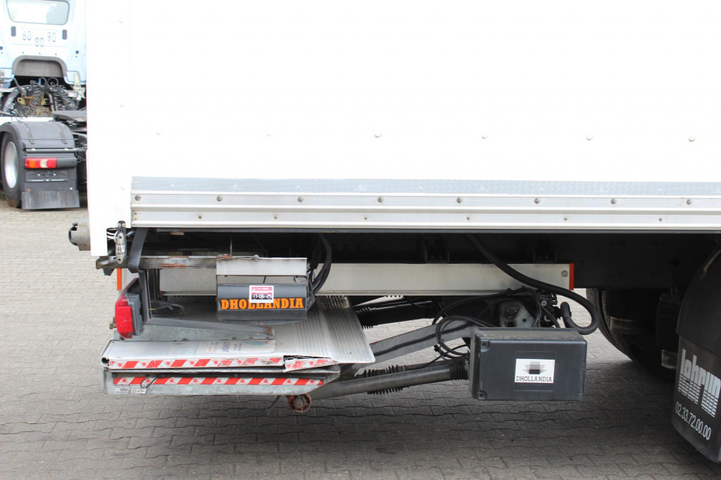 Daf CF 340 E6 Koffer 8,5m Klima LDW Rolltor LBW - Camión caja cerrada: foto 5 Daf CF 340 E6 Koffer 8,5m Klima LDW Rolltor LBW - Camión caja cerrada: foto 5