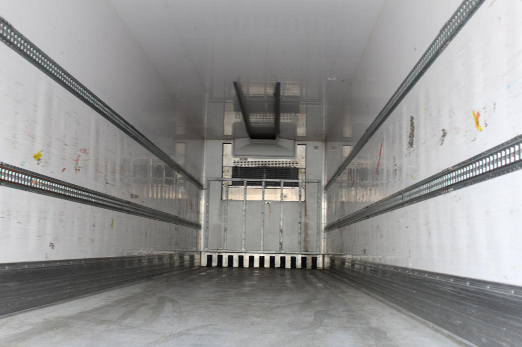 Lamberet CV 1550 Aluboden SAF LBW Rolltor FRC - Semirremolque frigorífico: foto 3 Lamberet CV 1550 Aluboden SAF LBW Rolltor FRC - Semirremolque frigorífico: foto 3