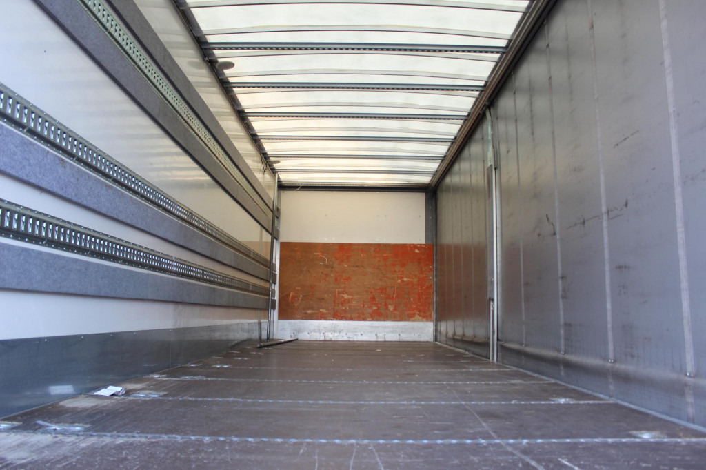 MAN TGM 18.290 Plane-Koffer 7,5 m Klima 499TKm - Camión lona: foto 5 MAN TGM 18.290 Plane-Koffer 7,5 m Klima 499TKm - Camión lona: foto 5