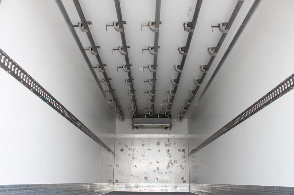 Volvo FE 280 CS 850 Fleisch Meat Viande Strom - Camión frigorífico: foto 2 Volvo FE 280 CS 850 Fleisch Meat Viande Strom - Camión frigorífico: foto 2