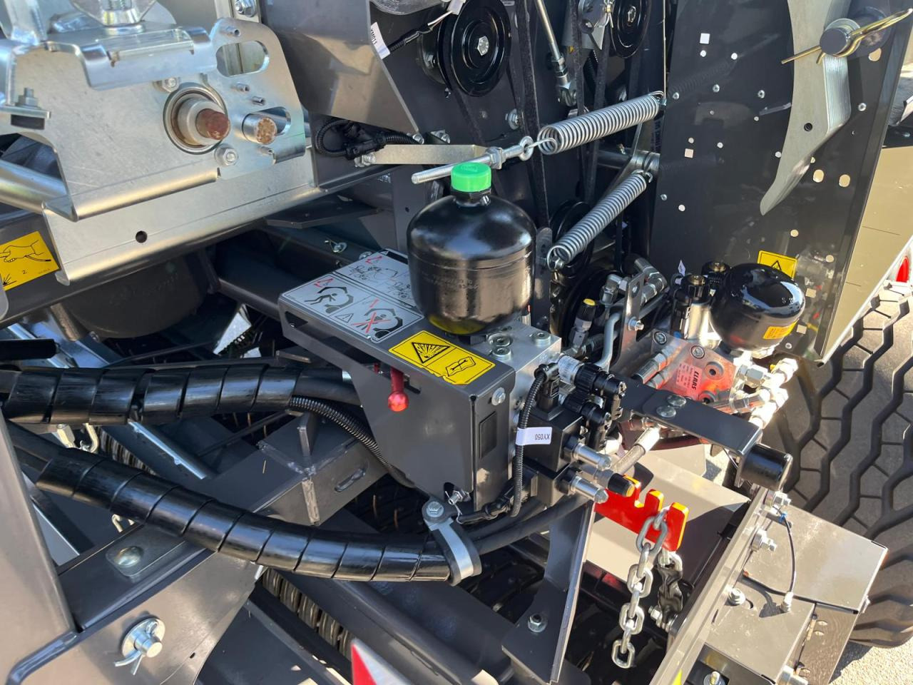 Rotoempacadora CLAAS Variant 580 RC PRO, neuwertige Rundballenpresse, Baujahr 2023, erst 39 Betriebsstunden !!!: foto 14