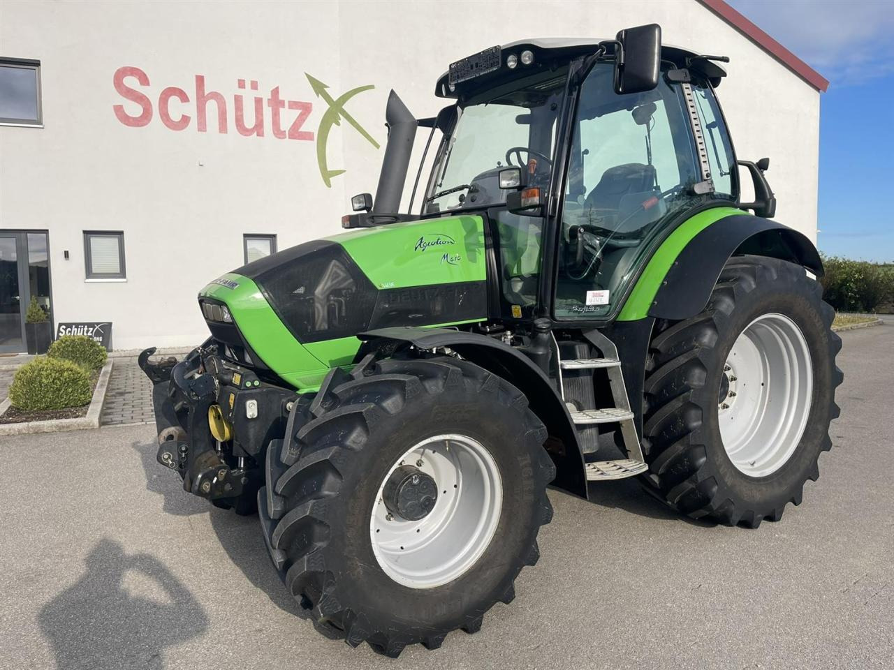 Deutz-Fahr Agrotron M410 FZW, MOTOR NEU ! - Tractor: foto 1 Deutz-Fahr Agrotron M410 FZW, MOTOR NEU ! - Tractor: foto 1