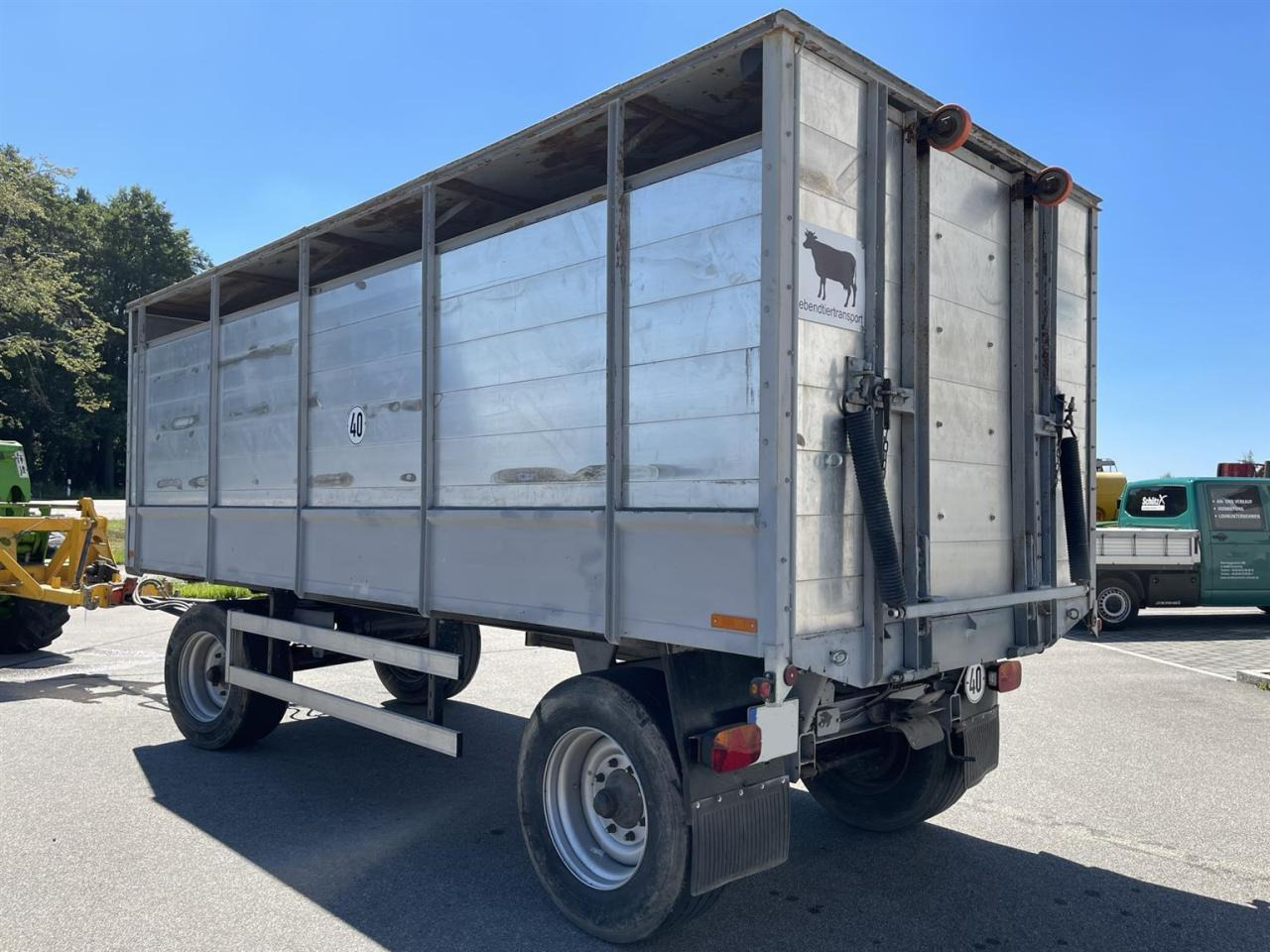 Fortschritt Viehtransportwagen, Viehanhänger, Tiertransport - Remolque agrícola: foto 4 Fortschritt Viehtransportwagen, Viehanhänger, Tiertransport - Remolque agrícola: foto 4
