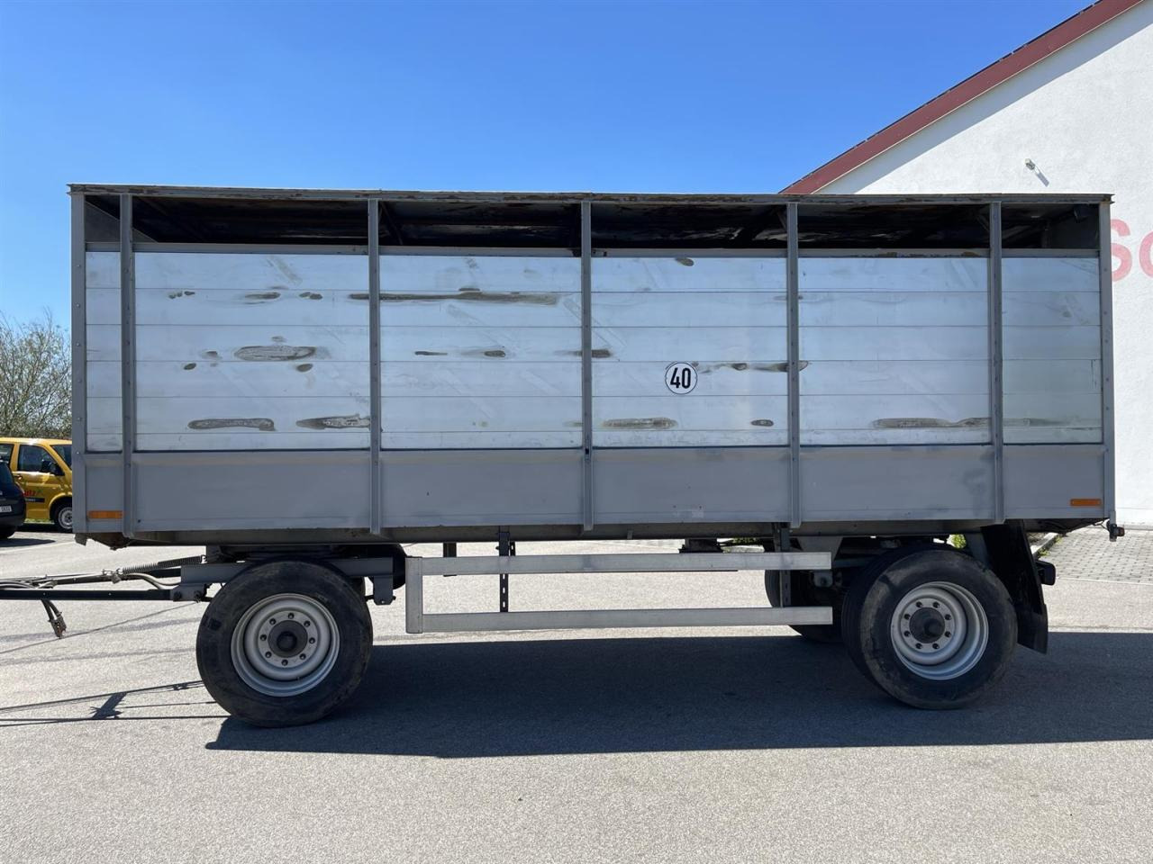 Fortschritt Viehtransportwagen, Viehanhänger, Tiertransport - Remolque agrícola: foto 3 Fortschritt Viehtransportwagen, Viehanhänger, Tiertransport - Remolque agrícola: foto 3
