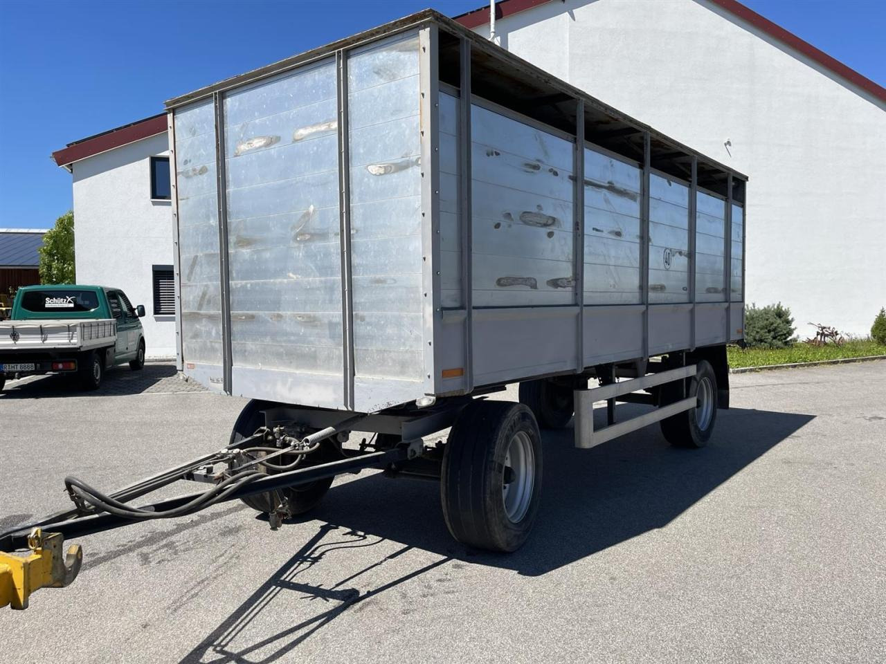 Fortschritt Viehtransportwagen, Viehanhänger, Tiertransport - Remolque agrícola: foto 2 Fortschritt Viehtransportwagen, Viehanhänger, Tiertransport - Remolque agrícola: foto 2