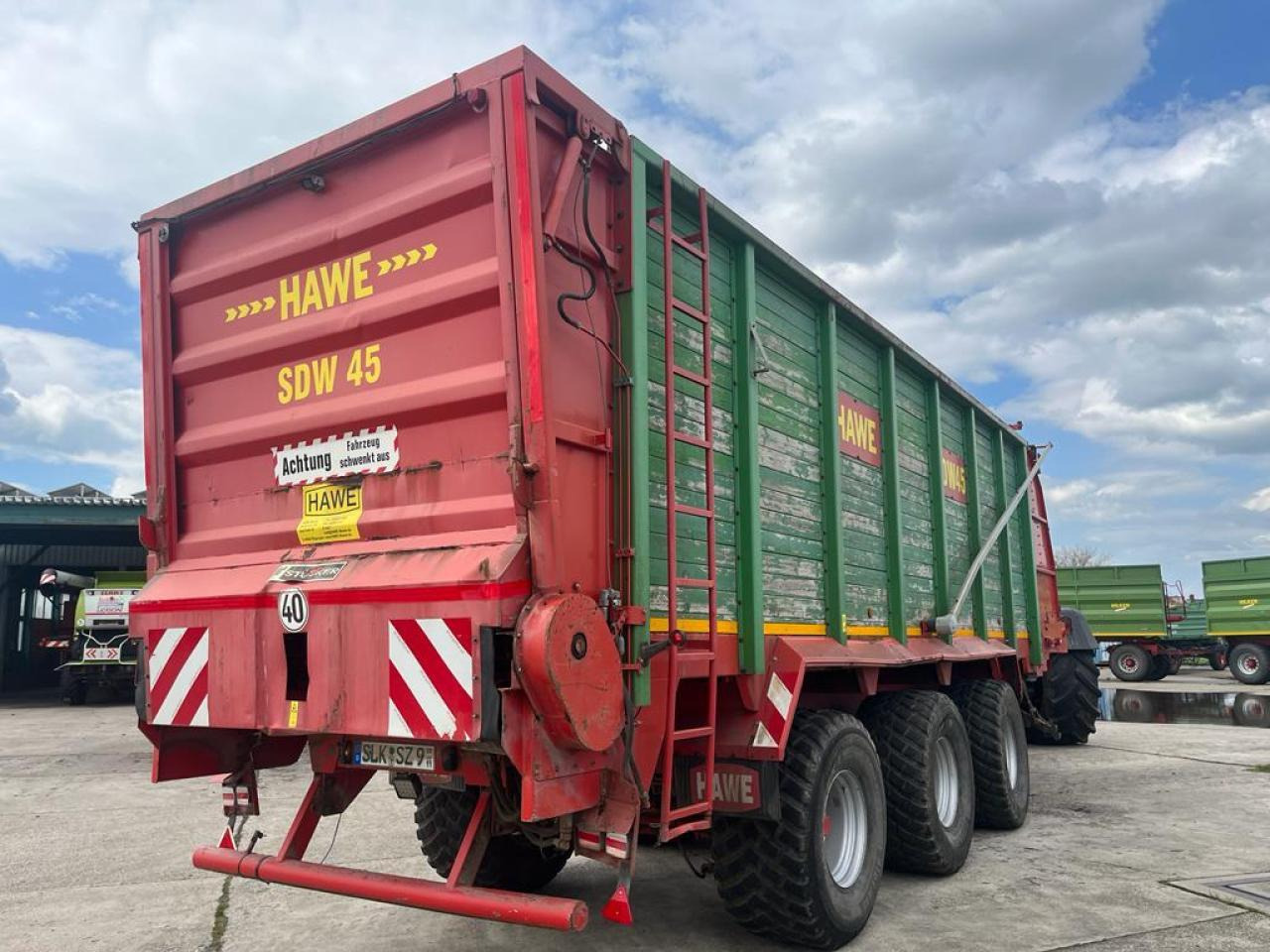 HAWE Tridem SDW 45T, Silagewagen, Baujahr 2011 - Remolque volquete agrícola: foto 3 HAWE Tridem SDW 45T, Silagewagen, Baujahr 2011 - Remolque volquete agrícola: foto 3