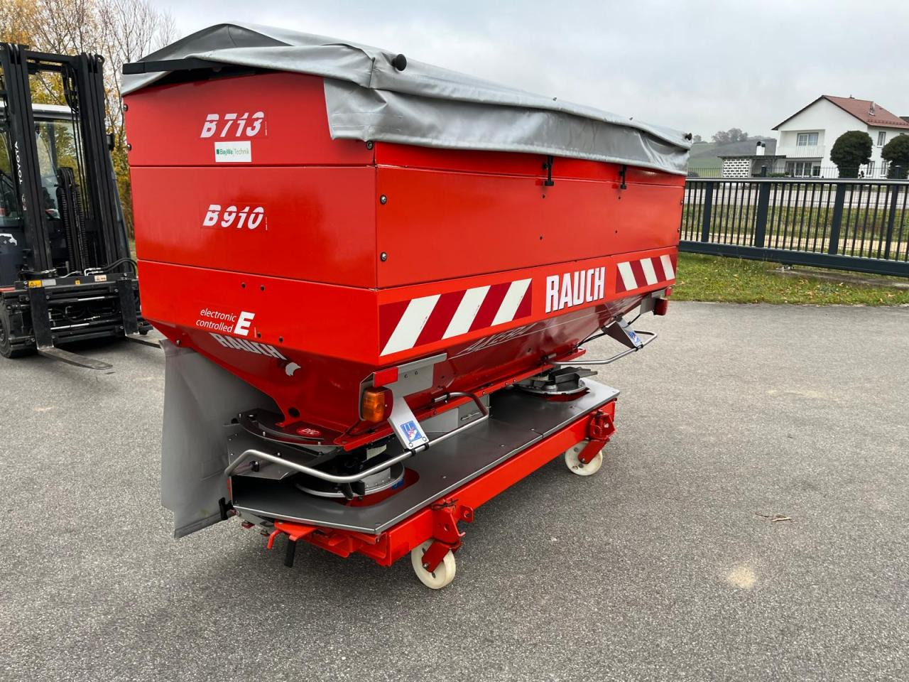 Rauch Axera H-EMC, Baujahr 2006 - Esparcidor de fertilizantes: foto 5 Rauch Axera H-EMC, Baujahr 2006 - Esparcidor de fertilizantes: foto 5
