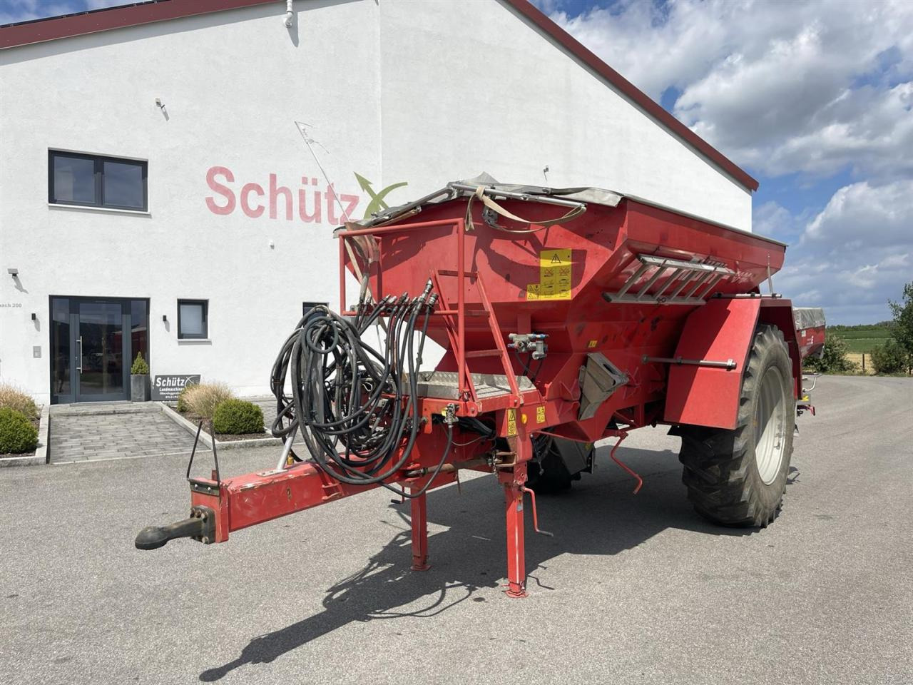 Rauch TWS 5000 Düngerwagen mit Deichsel-Lenkung und Streuer Axera H-EMC, gepflegter Zustand - Esparcidor de fertilizantes: foto 1 Rauch TWS 5000 Düngerwagen mit Deichsel-Lenkung und Streuer Axera H-EMC, gepflegter Zustand - Esparcidor de fertilizantes: foto 1