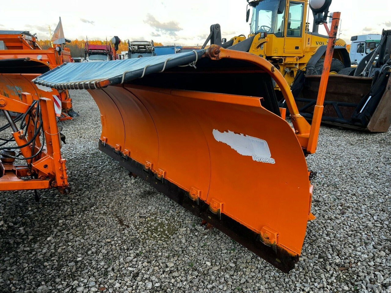 Beilhack PVF 29-4 Elektro Schneepflug Winterdien Beilhack PVF 29-4 Elektro Schneepflug Winterdien - Cuchilla quitanieves para Vehículo municipal: foto 2 Beilhack PVF 29-4 Elektro Schneepflug Winterdien Beilhack PVF 29-4 Elektro Schneepflug Winterdien - Cuchilla quitanieves para Vehículo municipal: foto 2