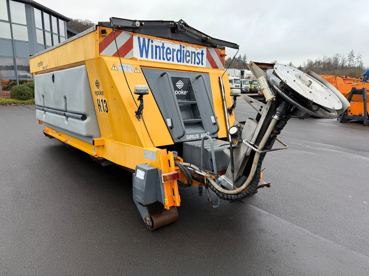 Epoke Salzstreuer Winterdienst Bandstreuer - Camión multibasculante: foto 5 Epoke Salzstreuer Winterdienst Bandstreuer - Camión multibasculante: foto 5