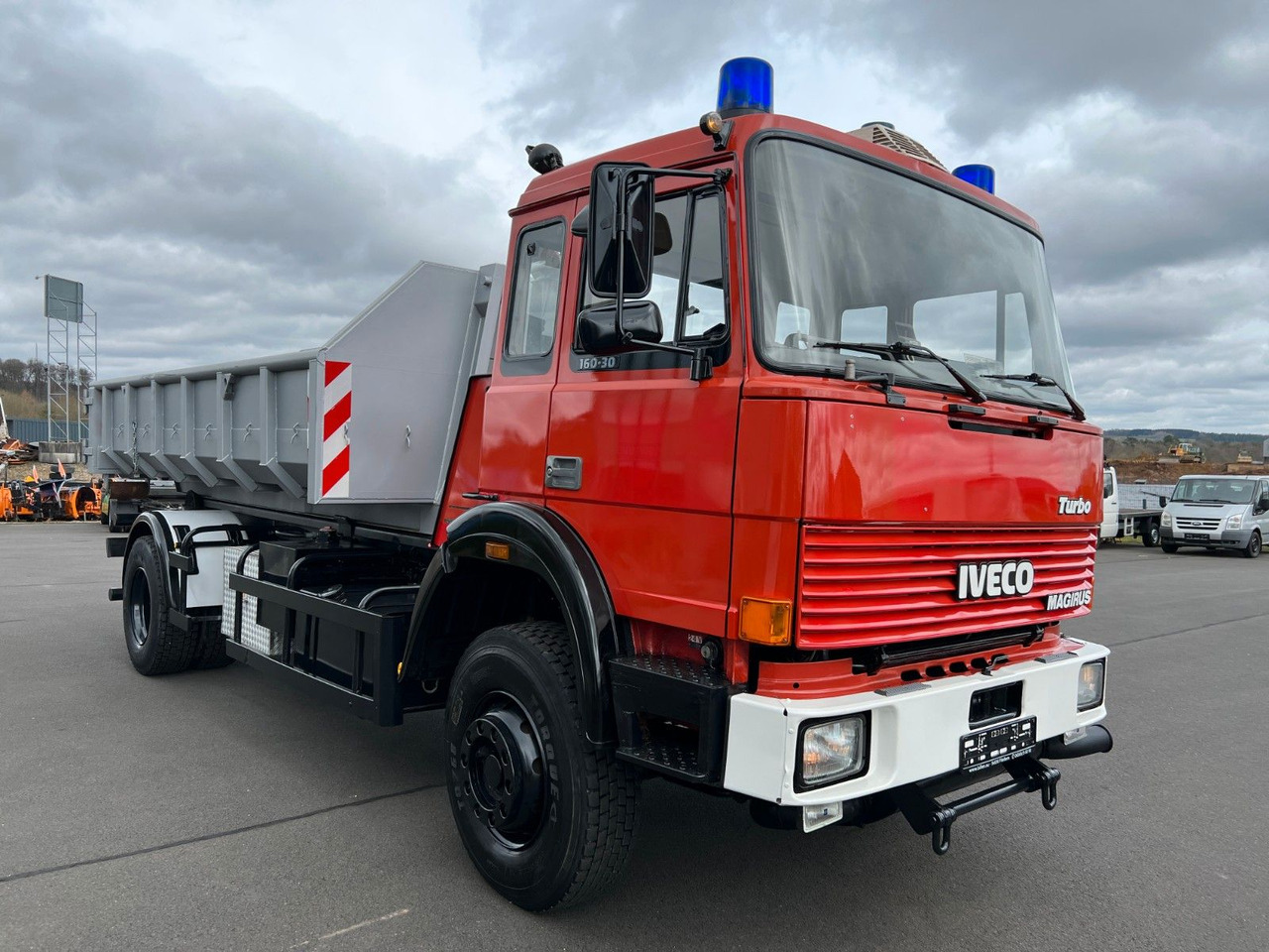 Camión multibasculante Iveco Magirus Turbo 160-30 AH - Oldtimer- V 8 - Motor Iveco Magirus Turbo 160-30 AH - Oldtimer- V 8 - Motor: foto 11