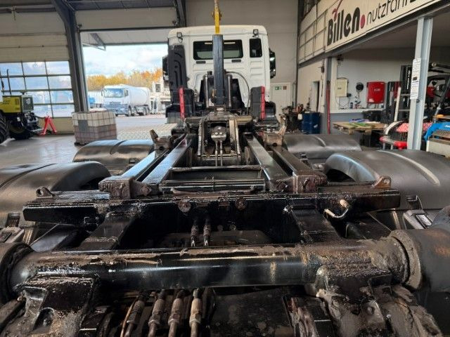 Camión multibasculante MAN 26.460 6x2 Hyfva 20.26 S: foto 8 Camión multibasculante MAN 26.460 6x2 Hyfva 20.26 S: foto 8