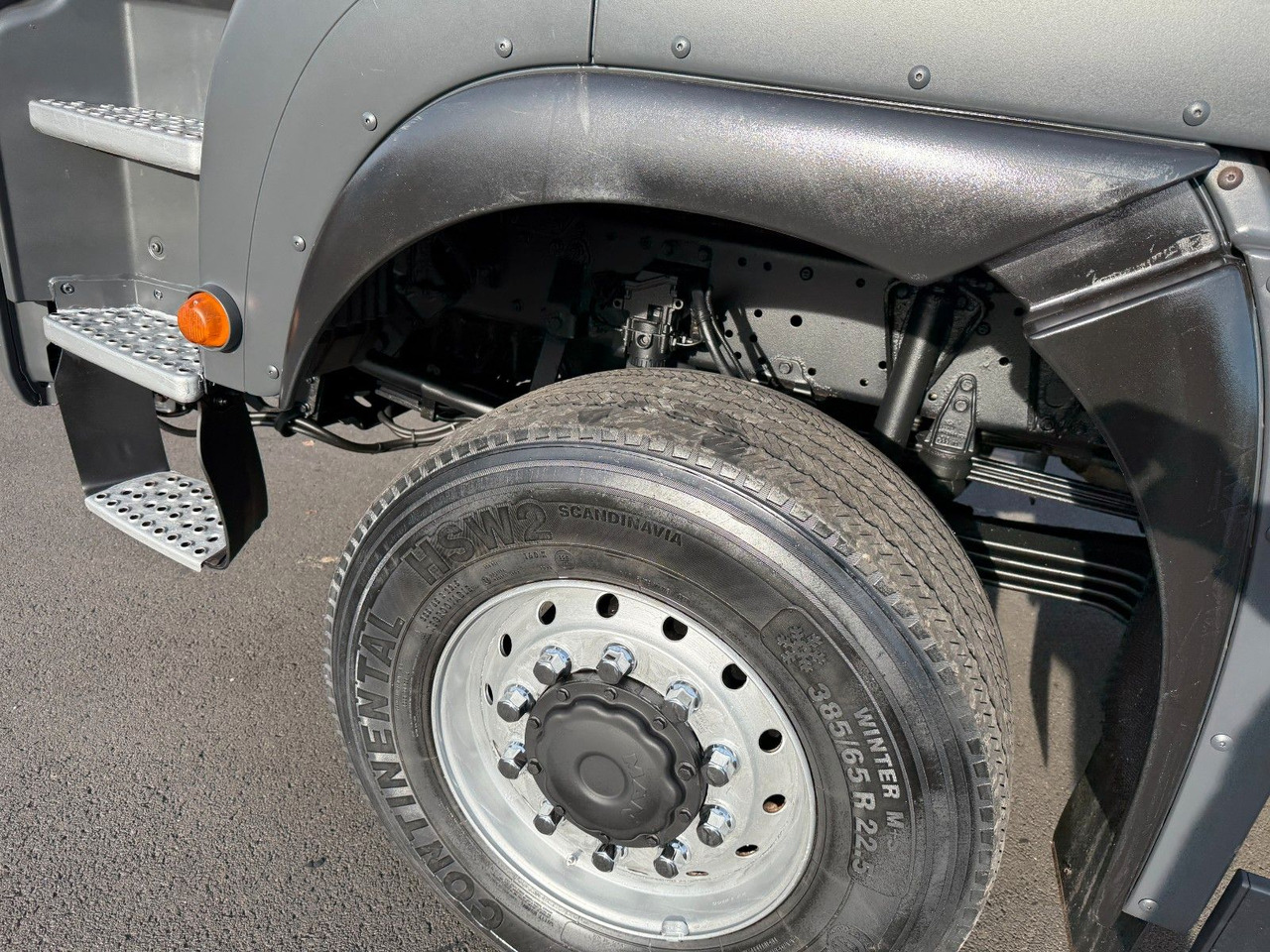 MAN TGA 18.360 4x4 Winterdienst Meiller Abroller - Camión multibasculante: foto 3 MAN TGA 18.360 4x4 Winterdienst Meiller Abroller - Camión multibasculante: foto 3