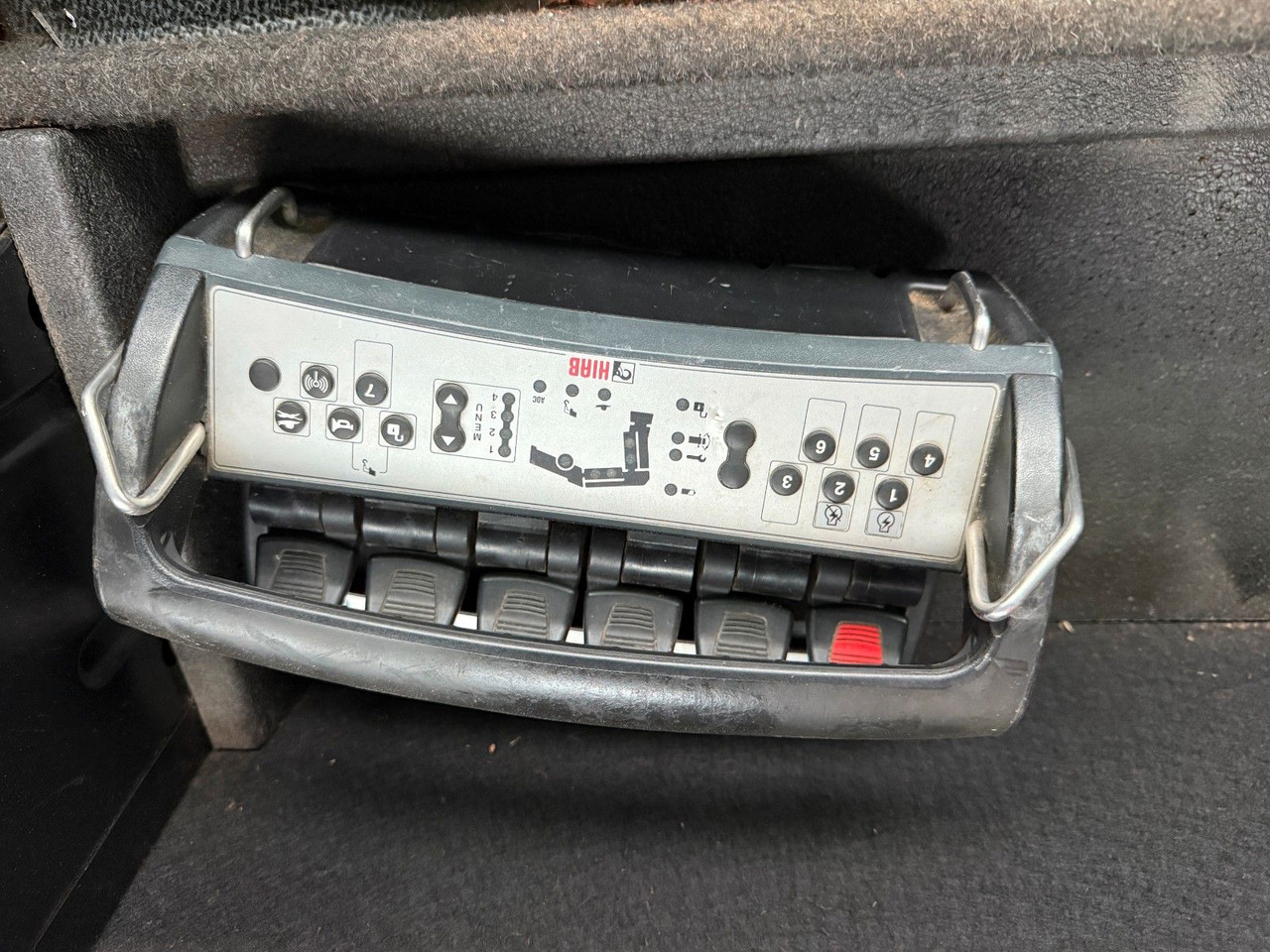 Mercedes-Benz Actros 2036 MP3 Kipper /Kran / Wechselsystem - Camión volquete, Camión grúa: foto 5 Mercedes-Benz Actros 2036 MP3 Kipper /Kran / Wechselsystem - Camión volquete, Camión grúa: foto 5