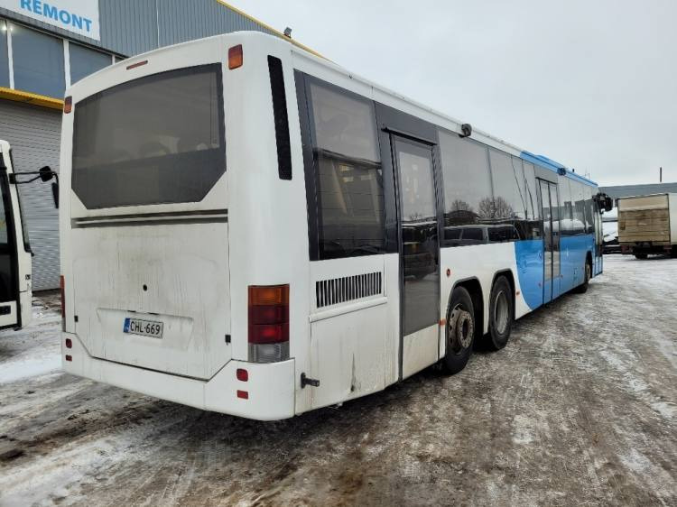 VOLVO B12BLE 8700 KLIMA, 8.2010, EURO 5, RAMP, 58 seats, 14,7m - Autobús suburbano: foto 4 VOLVO B12BLE 8700 KLIMA, 8.2010, EURO 5, RAMP, 58 seats, 14,7m - Autobús suburbano: foto 4