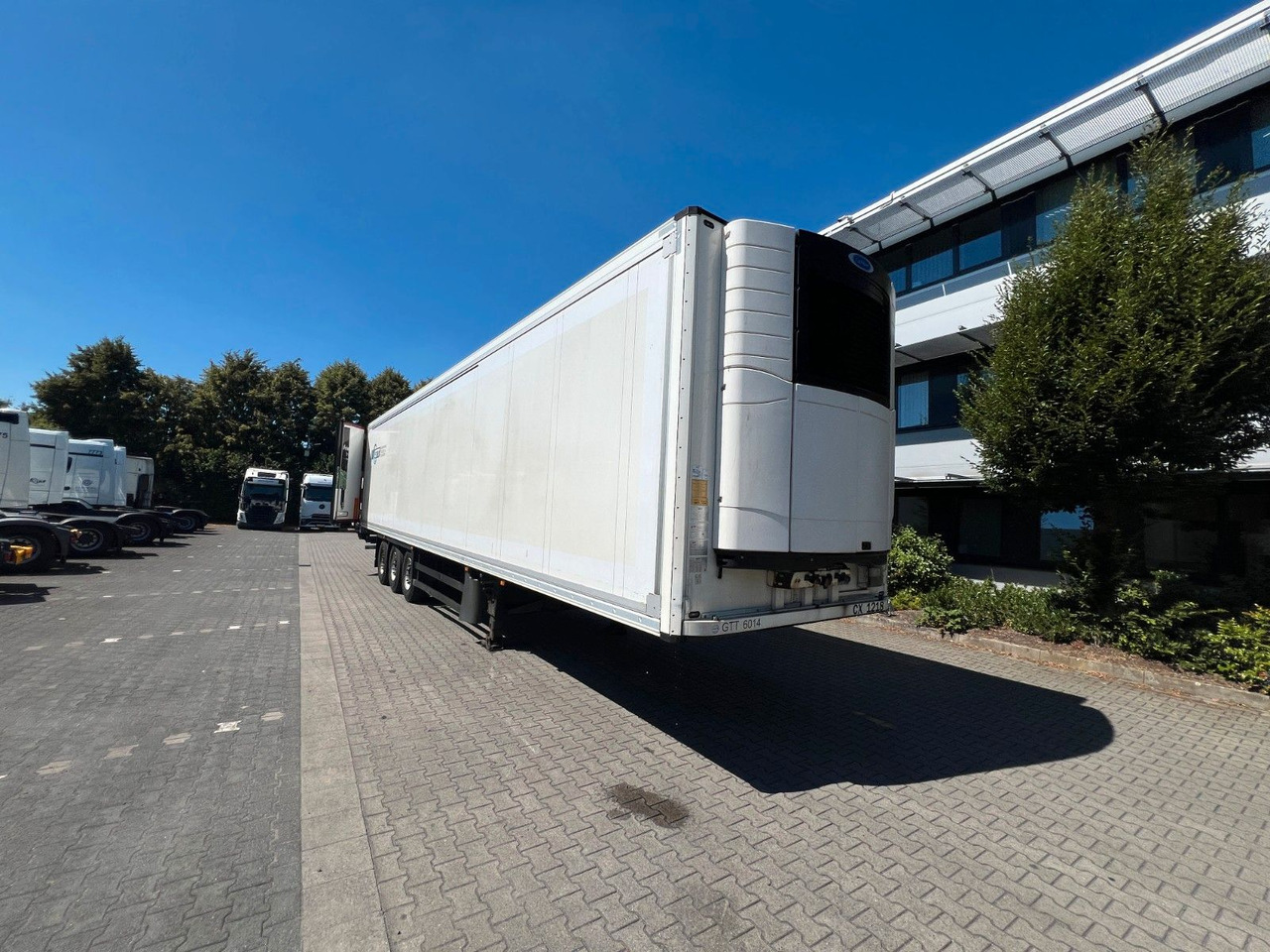 Schmitz Cargobull SKO 24/L - 13.4 FP 45 Cool - Semirremolque frigorífico: foto 1 Schmitz Cargobull SKO 24/L - 13.4 FP 45 Cool - Semirremolque frigorífico: foto 1