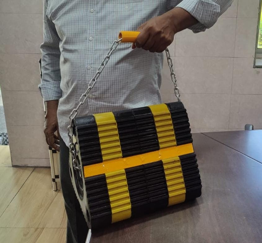 Aircraft Chocks Eurosolid 30 - Equipo de apoyo en tierra: foto 1 Aircraft Chocks Eurosolid 30 - Equipo de apoyo en tierra: foto 1