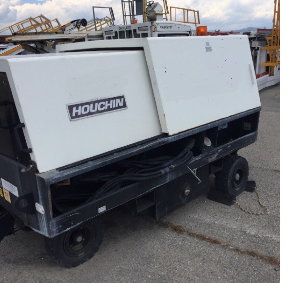 Houchin GPU C690 90KvA + 28DC - Unidad de potencia en tierra: foto 2 Houchin GPU C690 90KvA + 28DC - Unidad de potencia en tierra: foto 2