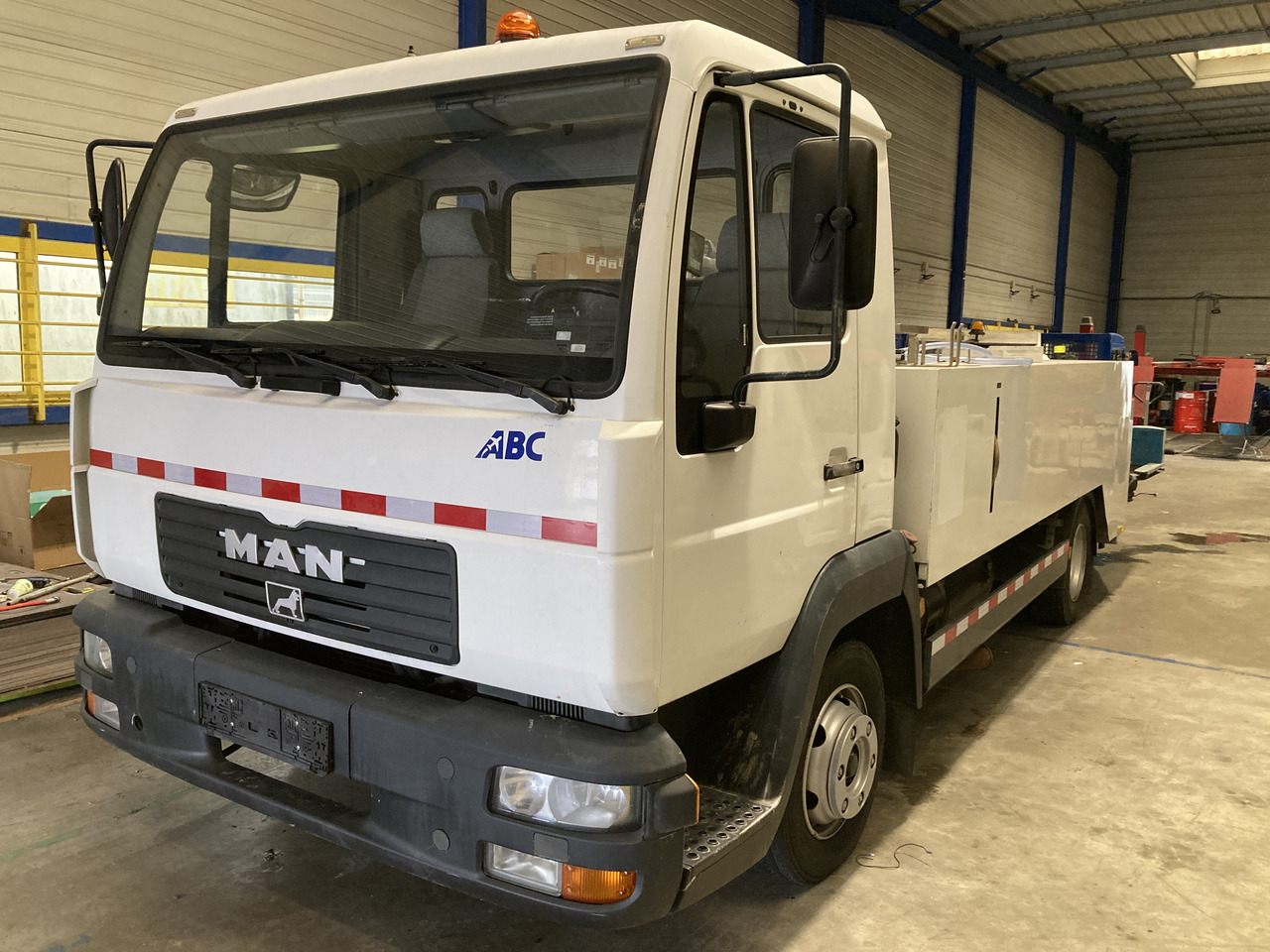 Zellinger Toilet truck TSU - Vehículo de aguas negras: foto 1 Zellinger Toilet truck TSU - Vehículo de aguas negras: foto 1
