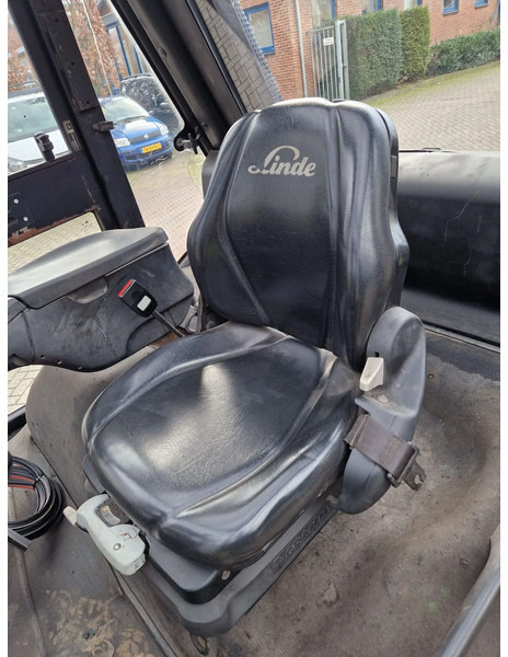 Carretilla elevadora Linde H70D-02: foto 11