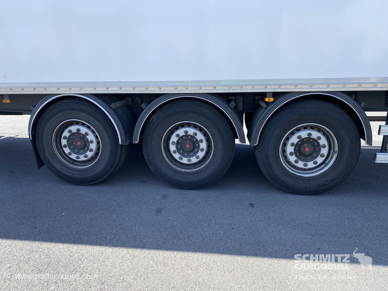 FRUEHAUF Dryfreight Standard Roller shutter door - Semirremolque caja cerrada: foto 3 FRUEHAUF Dryfreight Standard Roller shutter door - Semirremolque caja cerrada: foto 3
