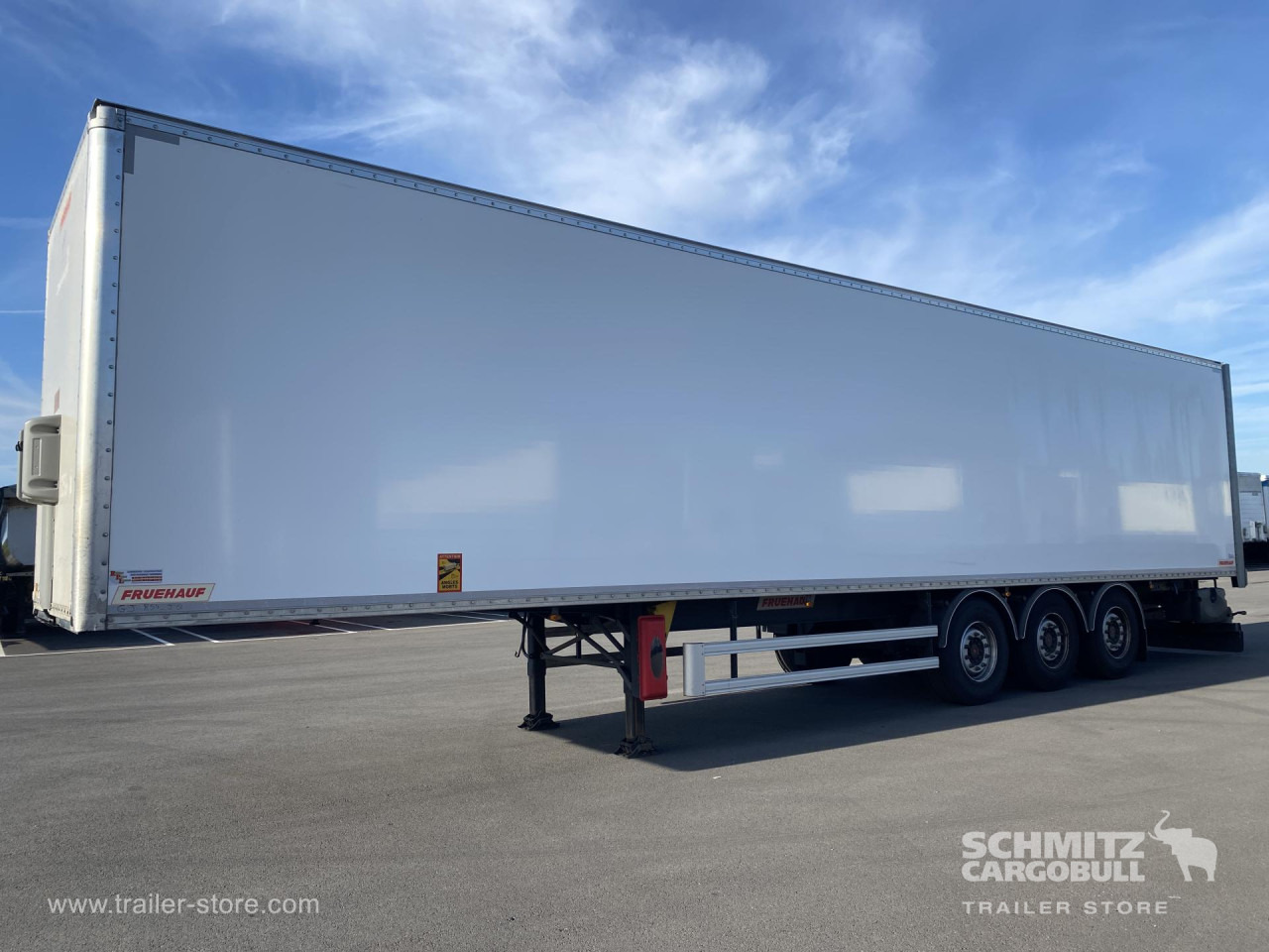 FRUEHAUF Dryfreight Standard Roller shutter door - Semirremolque caja cerrada: foto 1 FRUEHAUF Dryfreight Standard Roller shutter door - Semirremolque caja cerrada: foto 1