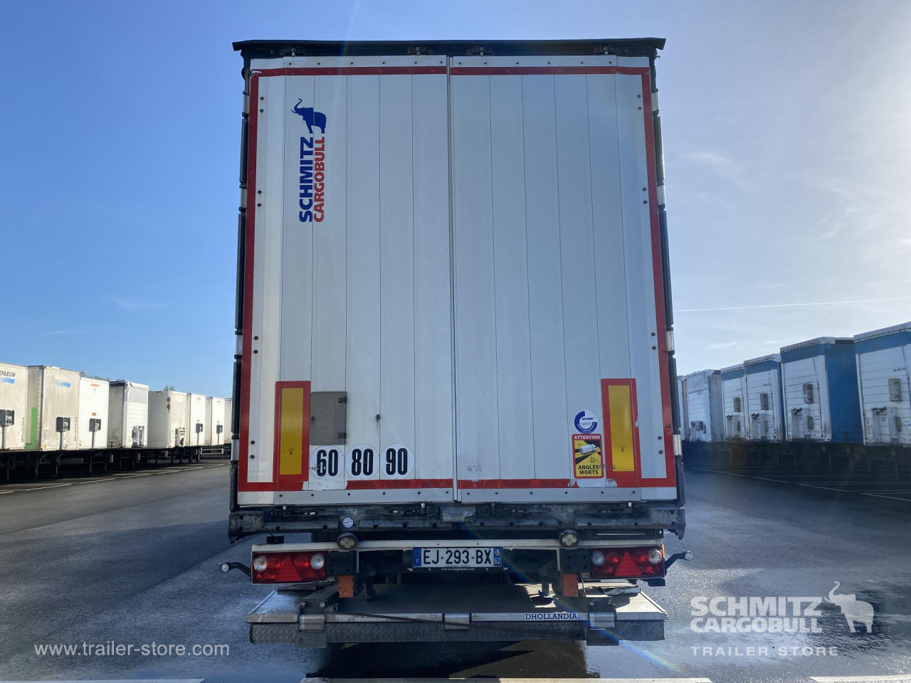 SCHMITZ Curtainsider Standard Taillift - Semirremolque lona: foto 2 SCHMITZ Curtainsider Standard Taillift - Semirremolque lona: foto 2