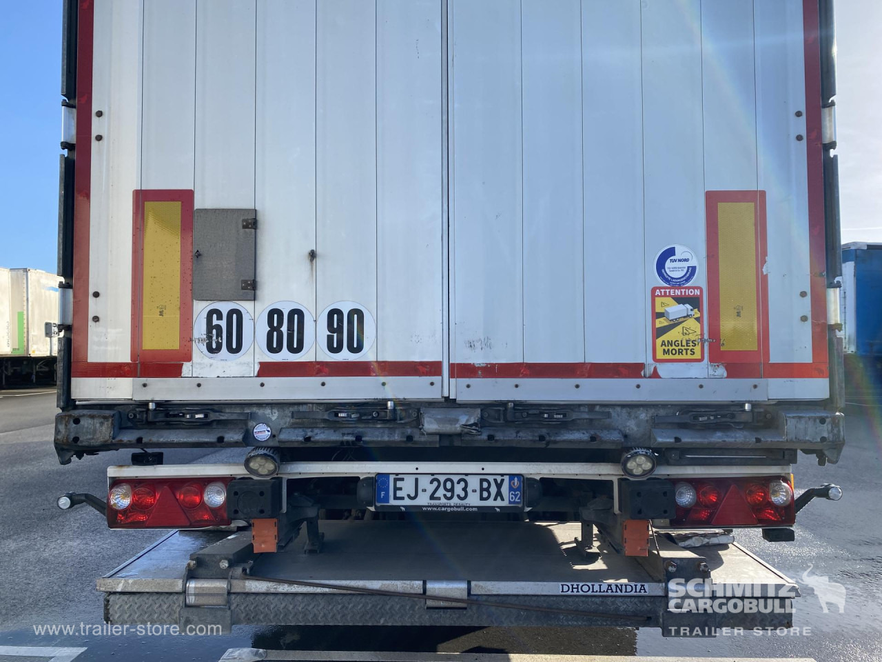 SCHMITZ Curtainsider Standard Taillift - Semirremolque lona: foto 3 SCHMITZ Curtainsider Standard Taillift - Semirremolque lona: foto 3