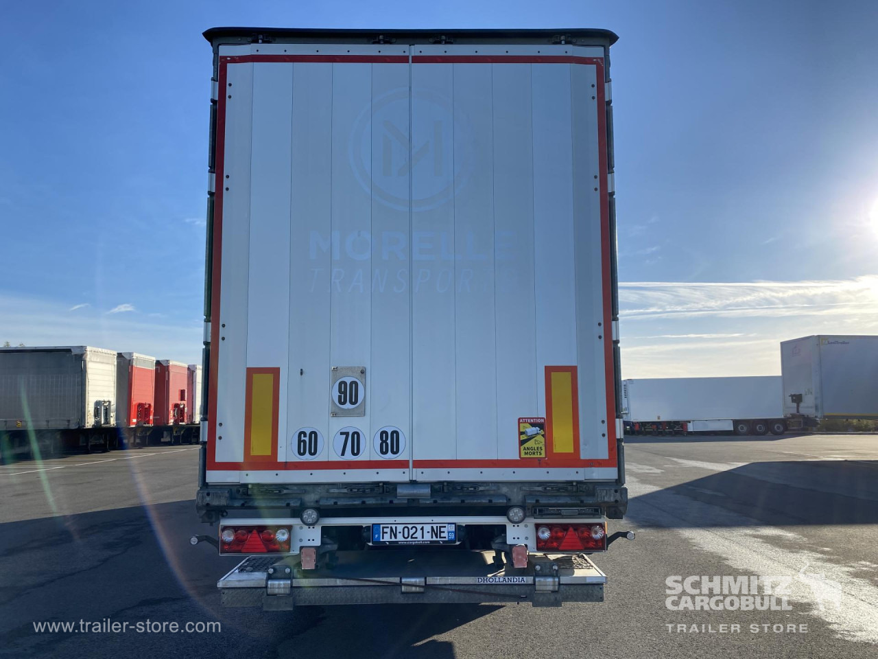 SCHMITZ Curtainsider Standard Taillift - Semirremolque lona: foto 3 SCHMITZ Curtainsider Standard Taillift - Semirremolque lona: foto 3