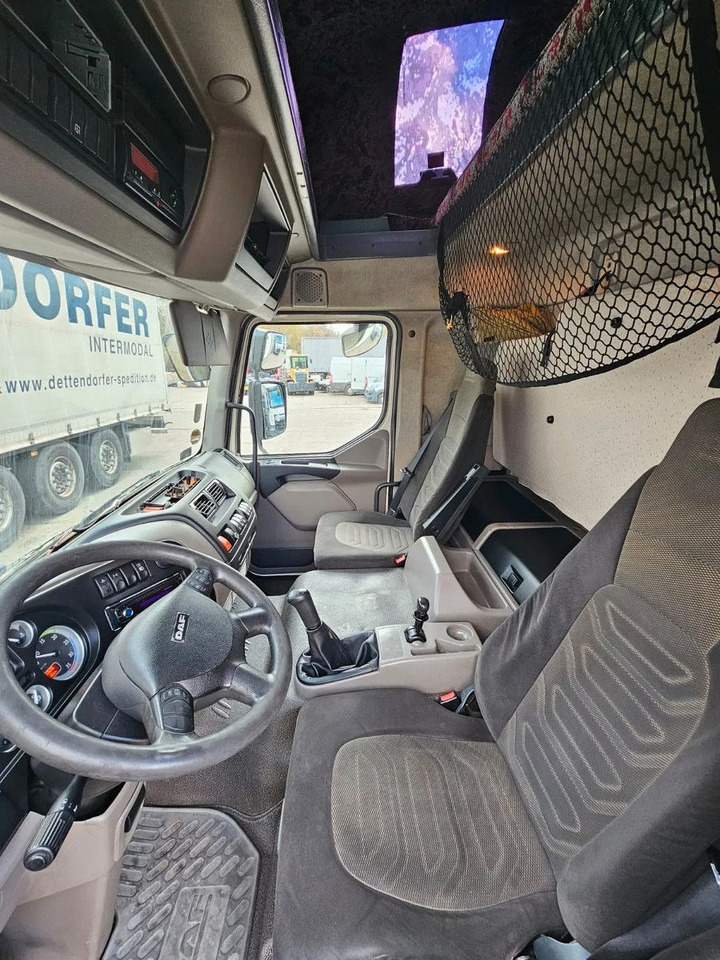 Camión lona DAF LF 45.210 12t Euro5 EEV: foto 8