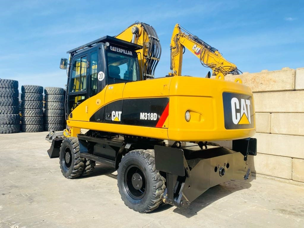 Excavadora de ruedas CAT M 318 D: foto 6