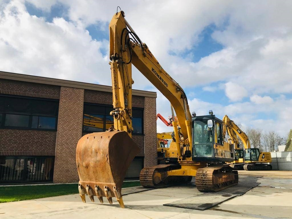 Komatsu PC 240 NLC-3kp - Excavadora de cadenas: foto 1 Komatsu PC 240 NLC-3kp - Excavadora de cadenas: foto 1