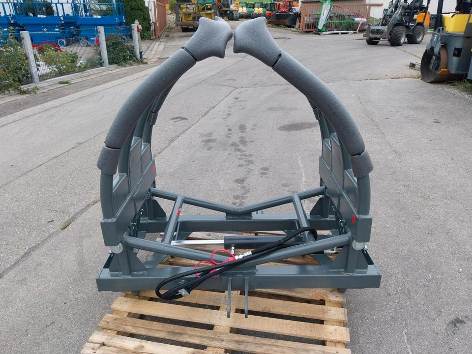 Ballenzange Rundbellenzange Silozange Frontlader Euro Fendt - Pinza: foto 1 Ballenzange Rundbellenzange Silozange Frontlader Euro Fendt - Pinza: foto 1