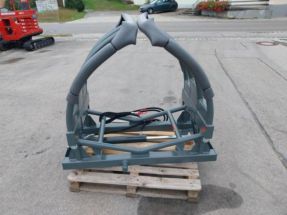 Ballenzange Rundbellenzange Silozange Frontlader Euro Fendt - Pinza: foto 3 Ballenzange Rundbellenzange Silozange Frontlader Euro Fendt - Pinza: foto 3