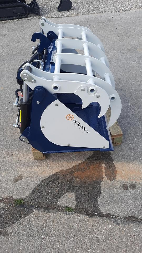 Greifschaufel mini Krokodilgebiss Euro Hoflader Weidemann Giant - Equipo para silos: foto 5 Greifschaufel mini Krokodilgebiss Euro Hoflader Weidemann Giant - Equipo para silos: foto 5