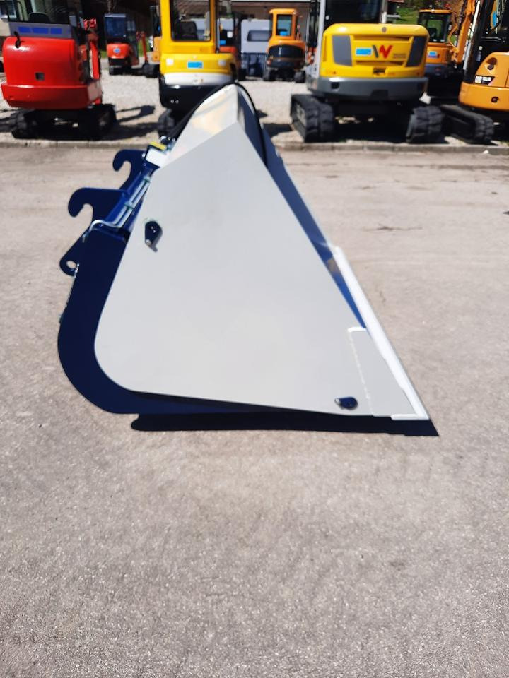 Hochkippschaufel Frontladerschaufel Schaufel Euro John Deere - Cazo cargador: foto 5 Hochkippschaufel Frontladerschaufel Schaufel Euro John Deere - Cazo cargador: foto 5