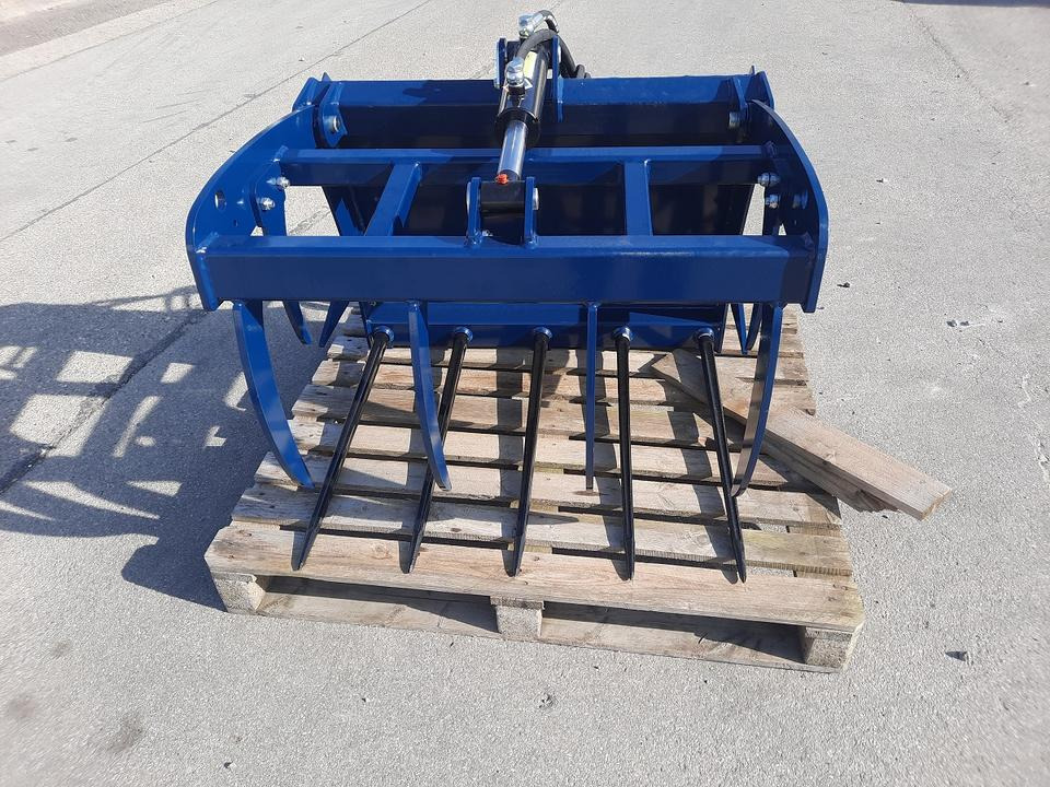 Krokodilgebiss mini Greifschaufel Frontlader Hoflader Euro - Equipo para silos: foto 1 Krokodilgebiss mini Greifschaufel Frontlader Hoflader Euro - Equipo para silos: foto 1